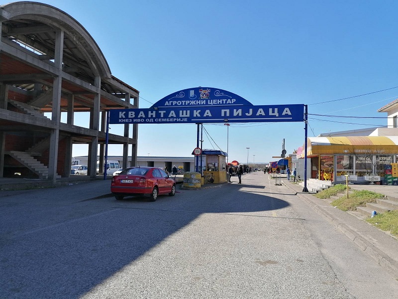 Smanjena ponuda povrća i voća na semberskim pijacama PROIZVOĐAČI NE PAMTE OVAKO LOŠU SEZONU