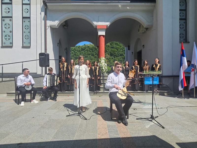 Odlikaš iz Zvornika čudo od mladića: Uspješan džudista svira dva instrumenta i želi liječiti neizlječive bolesti (FOTO)