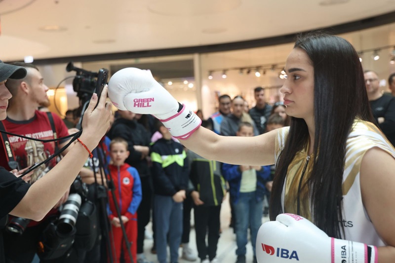 Sara Ćirković protiv Francuskinje za svjetsku titulu na 