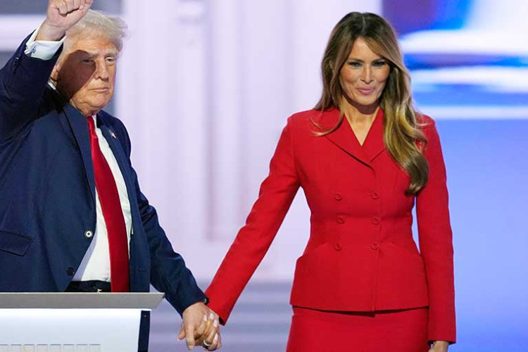 Povratak Melanije Tramp: Komplet od 3.000 evra, preplanuli ten i sasvim drugačije ponašanje