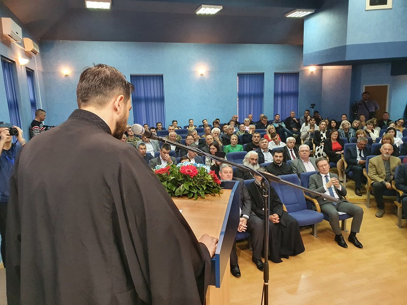 Uoči krsne slave Ugljevika Vasilije Perić: Složno do uspjeha