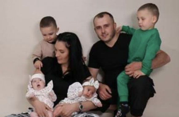 Iako su joj govorili da zbog bolesti neće moći postati majka, Nikolina je rodila 4 djece i to duple blizance (FOTO/VIDEO)