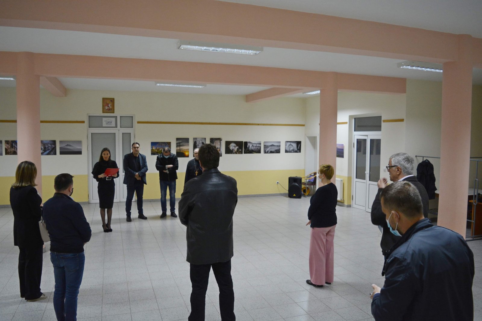 Otvorena izložba umjetničkih fotografija Zorana Lazića