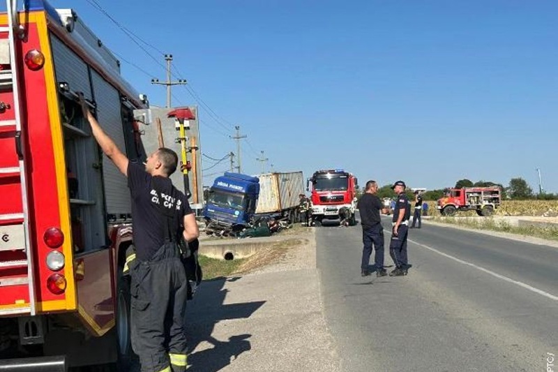 Tragedija u Beogradu: Braća (17 i 19) poginula u strašnom sudaru (FOTO)