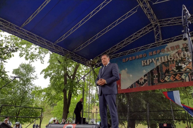 Dodik: Ustavni sud BiH neće kršiti volju Republike Srpske