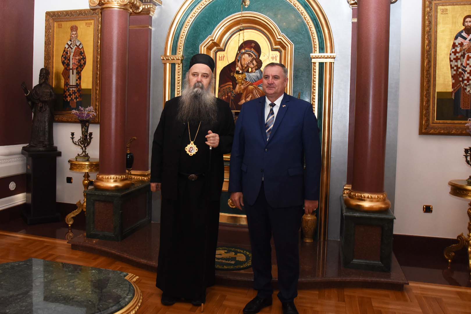 Vlada će nastaviti da podržava rad SPC i Eparhije zvorničko-tuzlanske