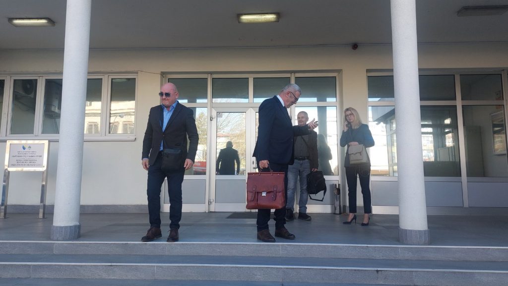 Bijeljinski advokat naplatio 35 miliona za kredit zbog kojeg se sudi Džombiću