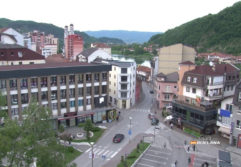 Zvornik sve popularnija turistička destinacija, u planu jedinstvena vožnja jezerom: Šta je turistima najzanimljivije? (FOTO)