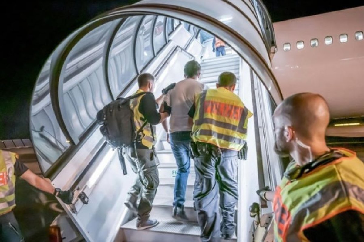 Slučaj porodice iz BiH: Dok oca kriminalca protjeruju, mjesečno primaju 7.300 evra