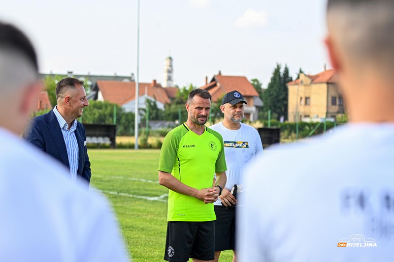 Ćorić: FK “Radnik“ gradi stabilnost i ozbiljnost – spremni za novu sezonu (FOTO)