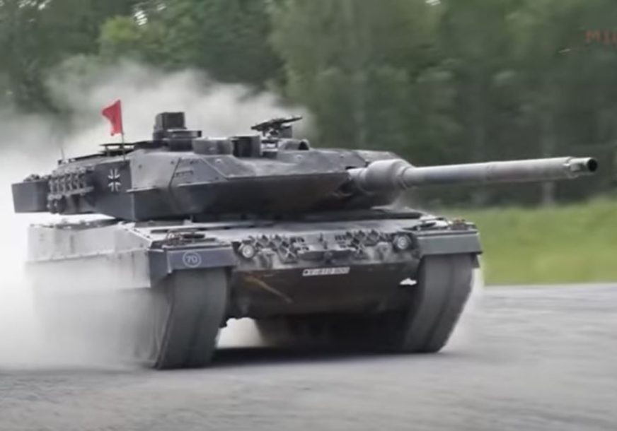 Sami sebi raznijeli kupolu: Ukrajincima još treba vremena da nauče na tenkove 