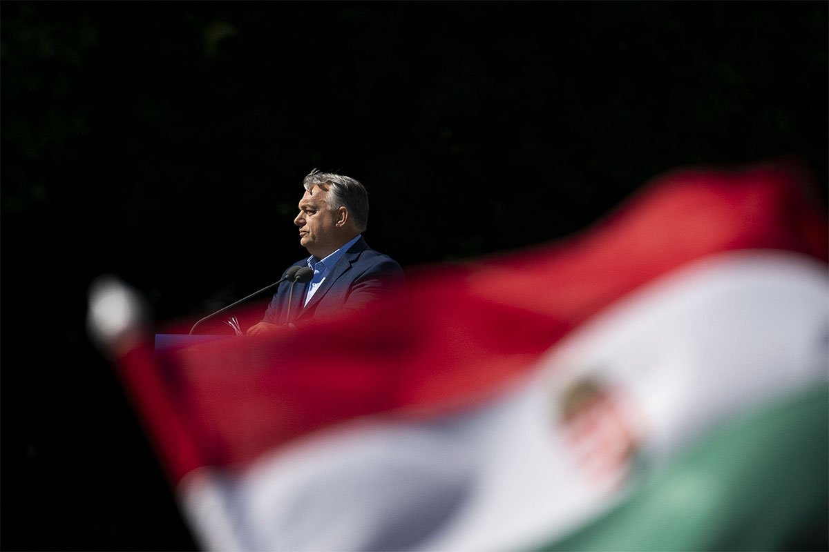 Orban: Evropa juri u rat kao voz sa 
