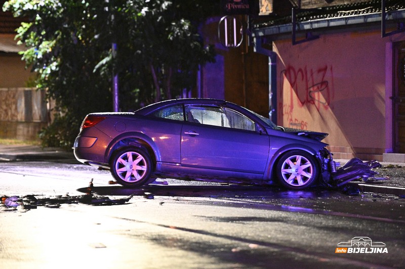 Još jedan težak sudar u Bijeljini, učestvovalo i vozilo Hitne pomoći (FOTO, VIDEO)