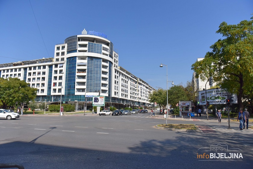 Crna Gora ublažila epidemiološke mjere u 10 gradova i opština