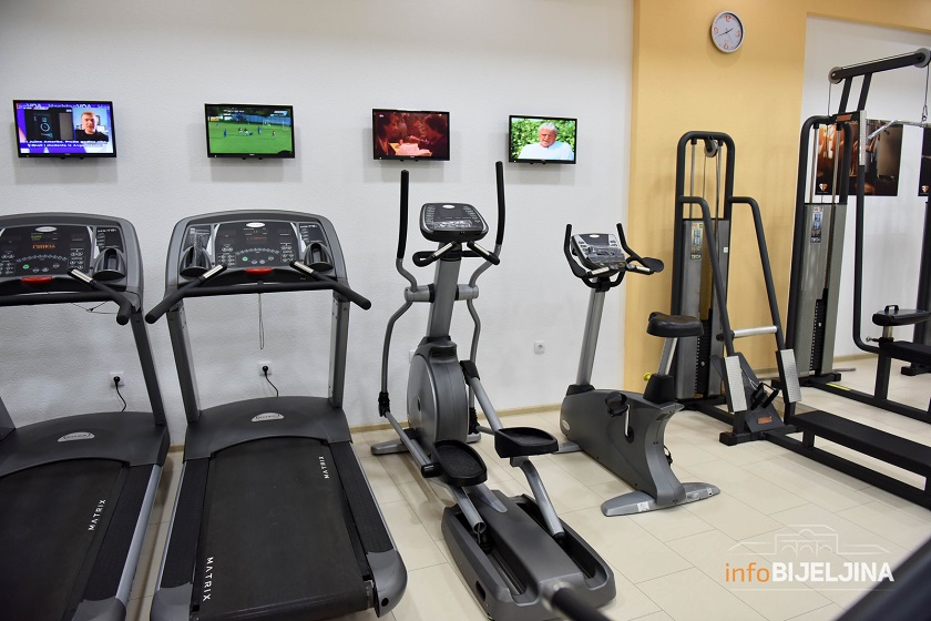 Traže da se i njima od četvrtka dozvoli rad: Fintes centri u Srpskoj u bezizlaznoj situaciji