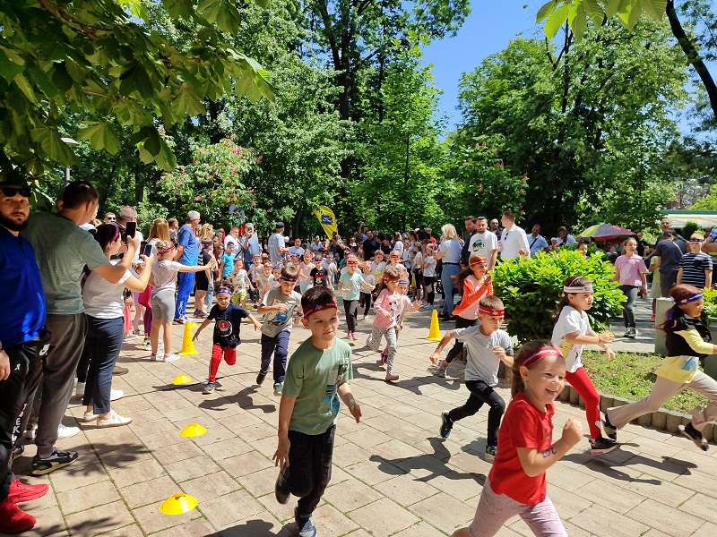 Mladi Bijeljinci oduševljeni trkom sa preprekama (FOTO)