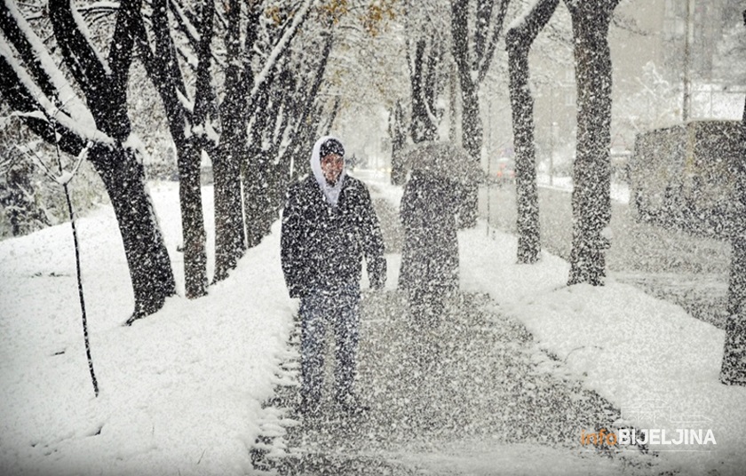 Nevrijeme stiglo u Hrvatsku: Snijeg okovao sjever zemlje, UPALJEN CRVENI METEOALARM