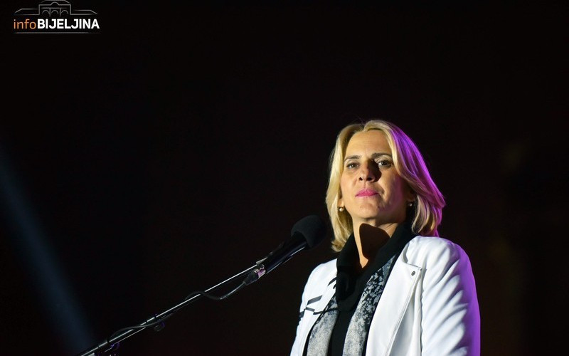 Dodik i Cvijanovićeva na svečanoj sjednici grada Bijeljina