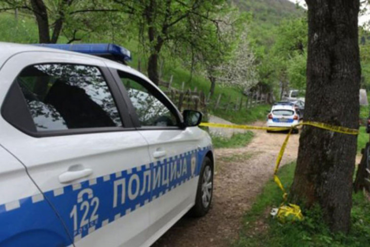 Pokušaj ubistva u selu Ćavarine kod Sokoca: Pucao na komšiju jer mu je skupo naplatio drva