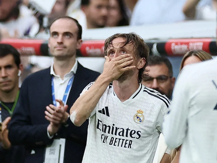 Bomba iz Italije: Luka Modrić potpisuje za Milan – poznata i plata!