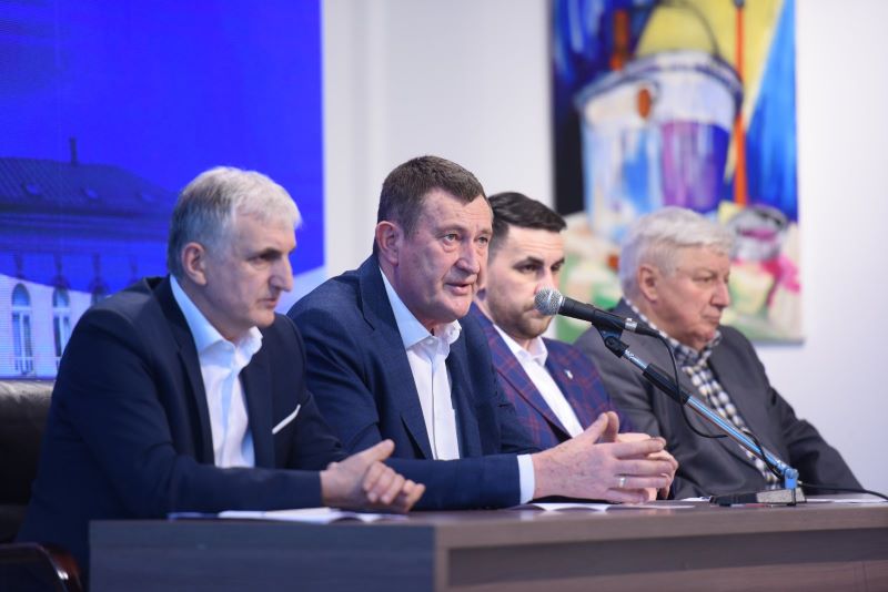 Mitrović: Gradu će u naredne dvije godine pripasti samo devet miliona KM zbog nerada Petrovića