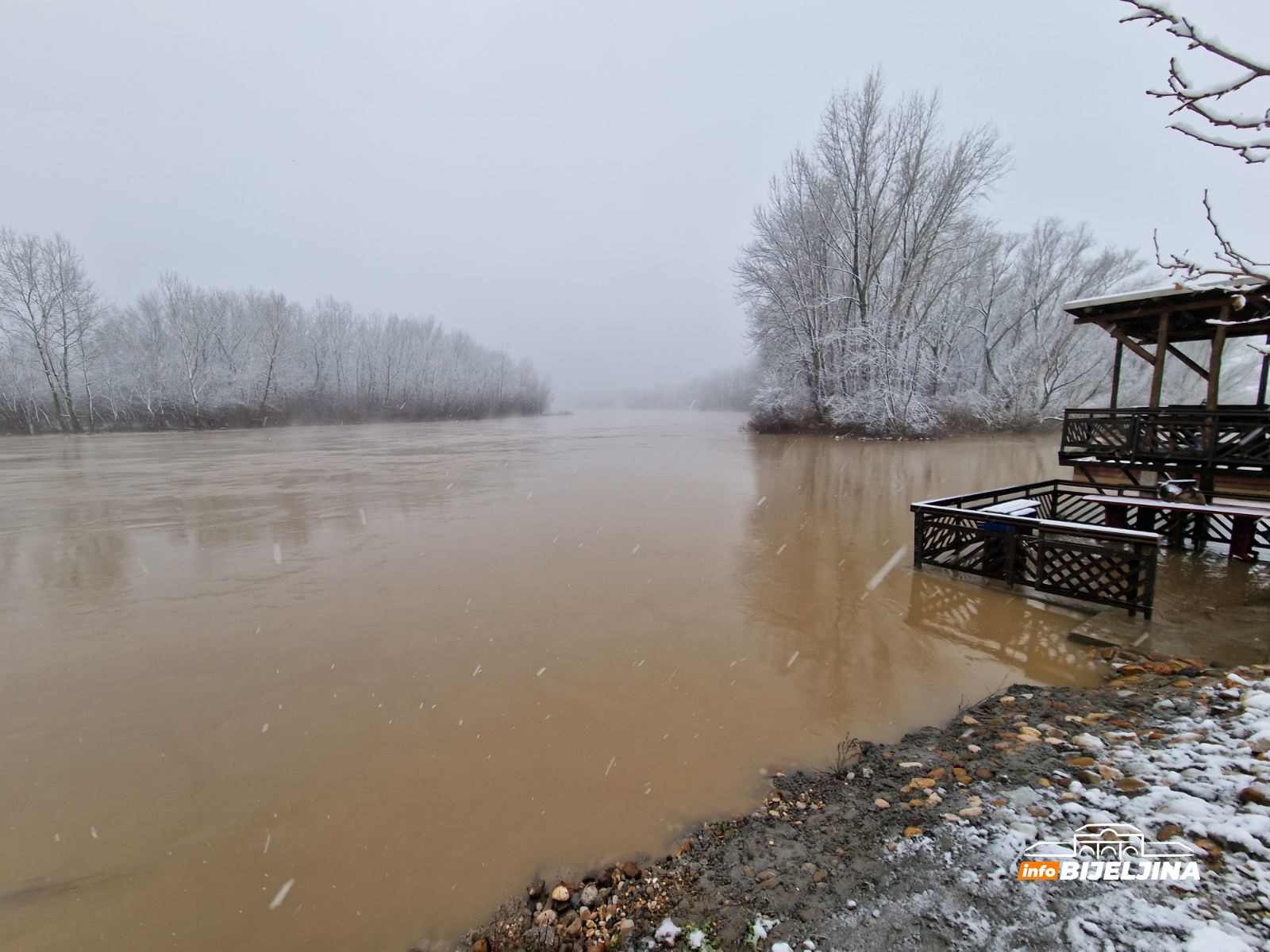 Opadaju vodostaji većih rijeka osim Save 