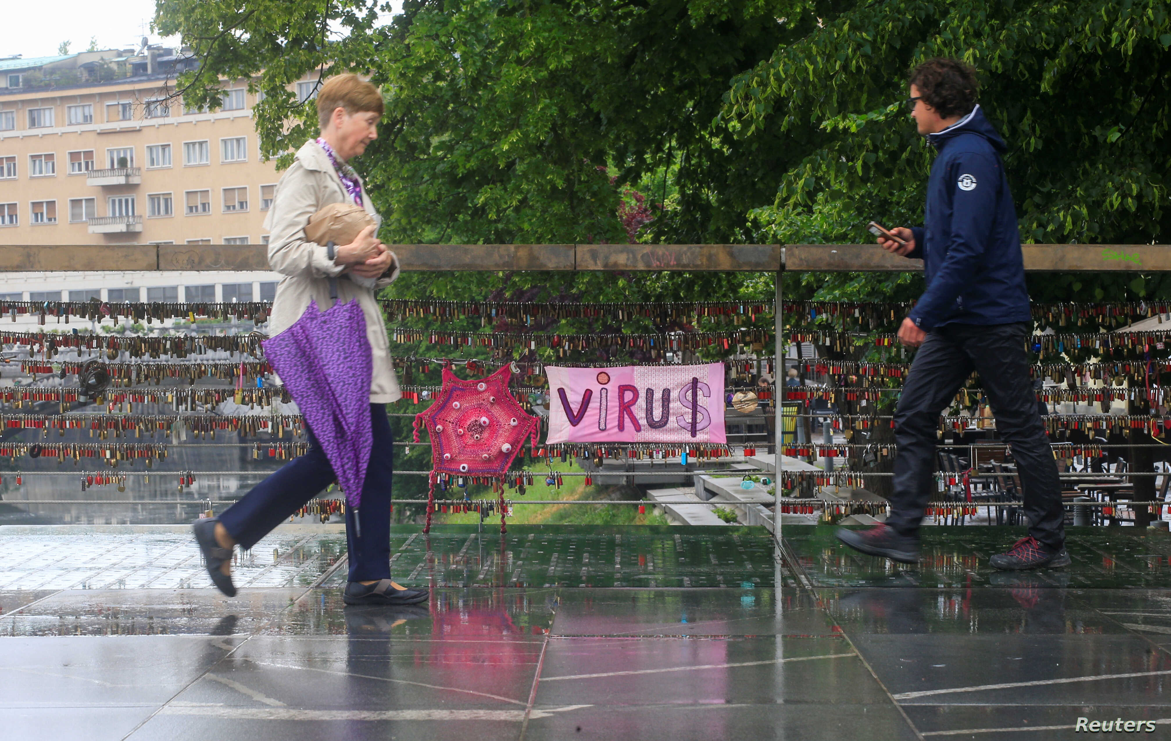 U Sloveniji veliki porast broja novozaraženih i hospitalizovanih