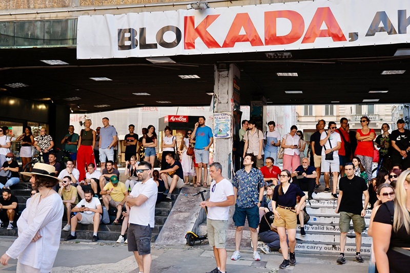 Studenti pozvali Beograđane da porane u blokadu (FOTO)