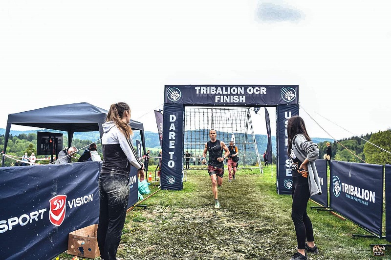 Stevanović se okitio zlatom: Trka sa preprekama okupila hiljade sportista i rekreativaca (FOTO)