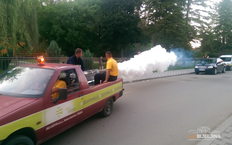 Večeras zaprašivanje komaraca u gradu
