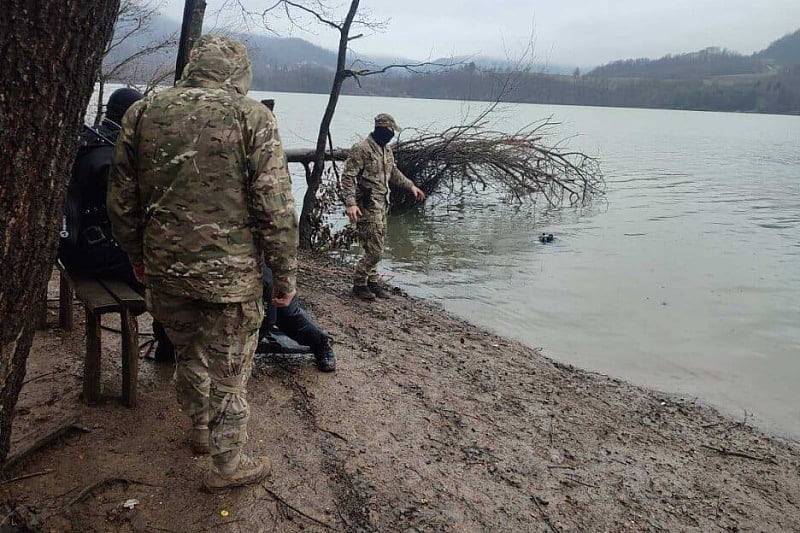 Veliki strah građana u mjestu gdje policija traži monstruma Selimovića: 