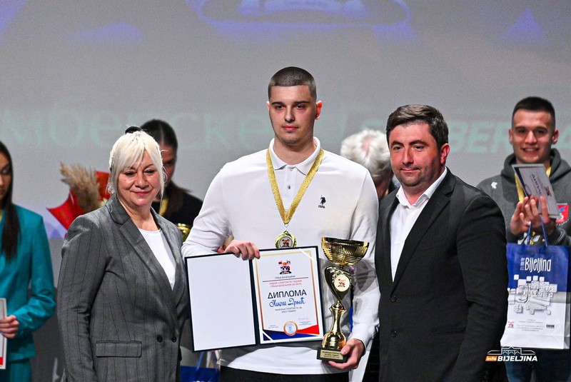 Nikola Drljić iz Odbojkaškog kluba „Radnik“ sportista godine (FOTO)