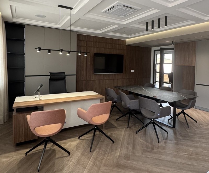 Zbor advokata Bijeljina u renoviranim prostorijama, 9. septembra svečano otvaranje /FOTO/