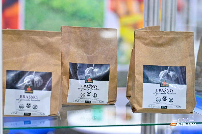 Porodica Sjerić izložila bogat asortiman zdravih proizvoda na Poljoprivrednom sajmu u Novom Sadu