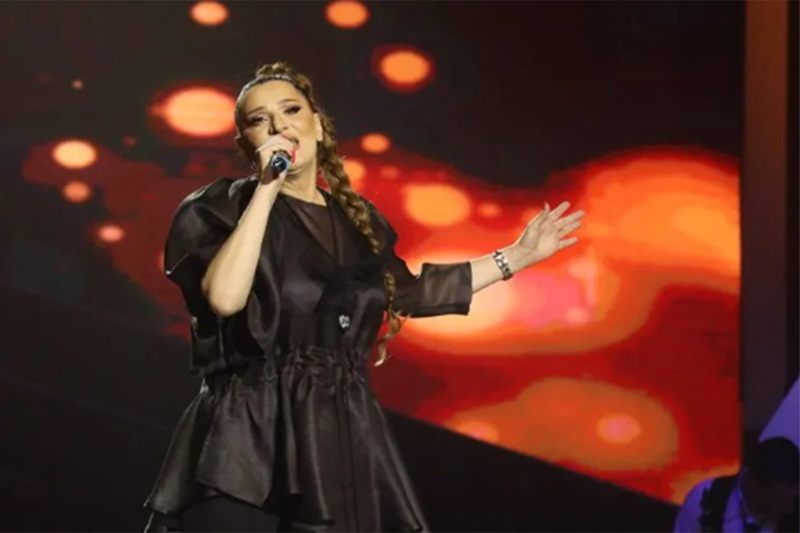 Mira Škorić zatekla vjerenika sa muškarcem tokom intimnih odnosa