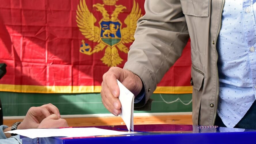 Otvorena biračka mjesta u Crnoj Gori, počeo drugi krug predsjedničkih izbora