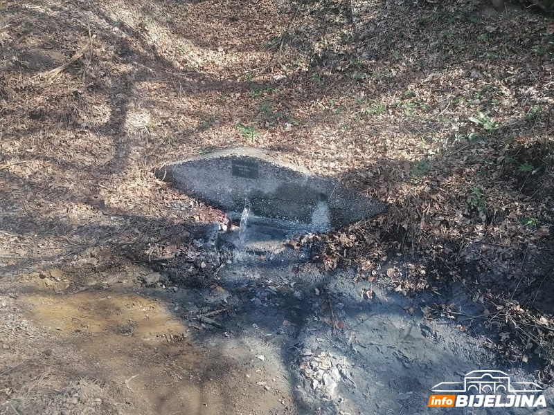 Otkrijte prirodne bisere opštine Lopare: Izvor sumporne vode u Veselinovcu koji se vraća u život
