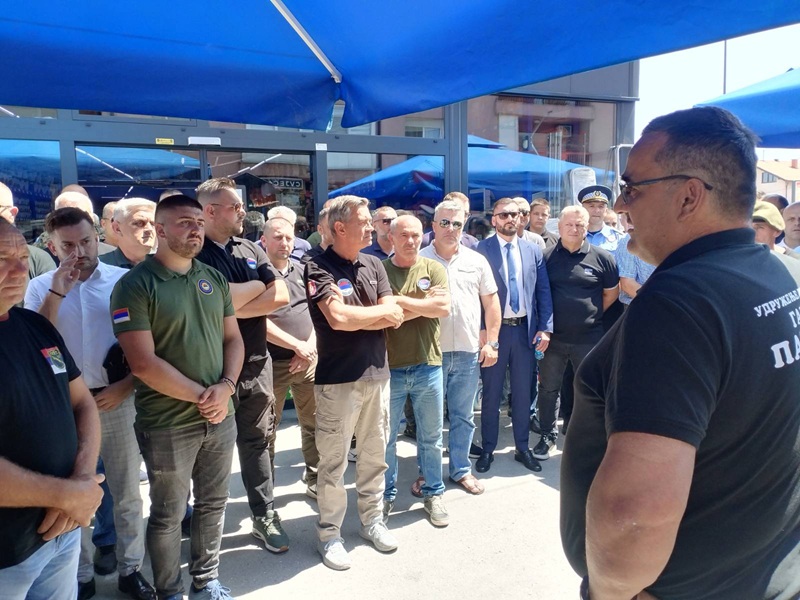 Dvadeset pet godina od ubistva Mauzera: Sjećanje na heroja i putokaz budućim generacijama /FOTO/