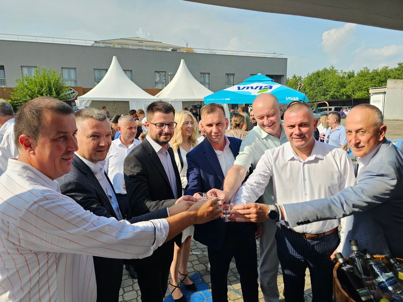 Otvoren Sajam šljive, voćnih rakija i meda u Ugljeviku: Sabor domaćina i tradicije