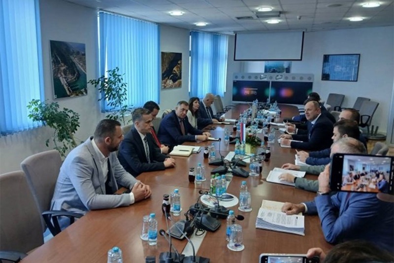 Dodik u Trebinju: Nema poskupljenja struje, aerodrom i bolnica gotovi do jeseni