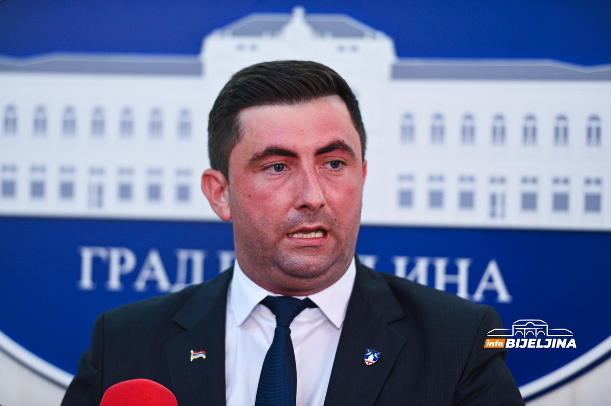 Džaferović nakon sastanka sa Petrovićem: Hvala gradonačelniku (FOTO)