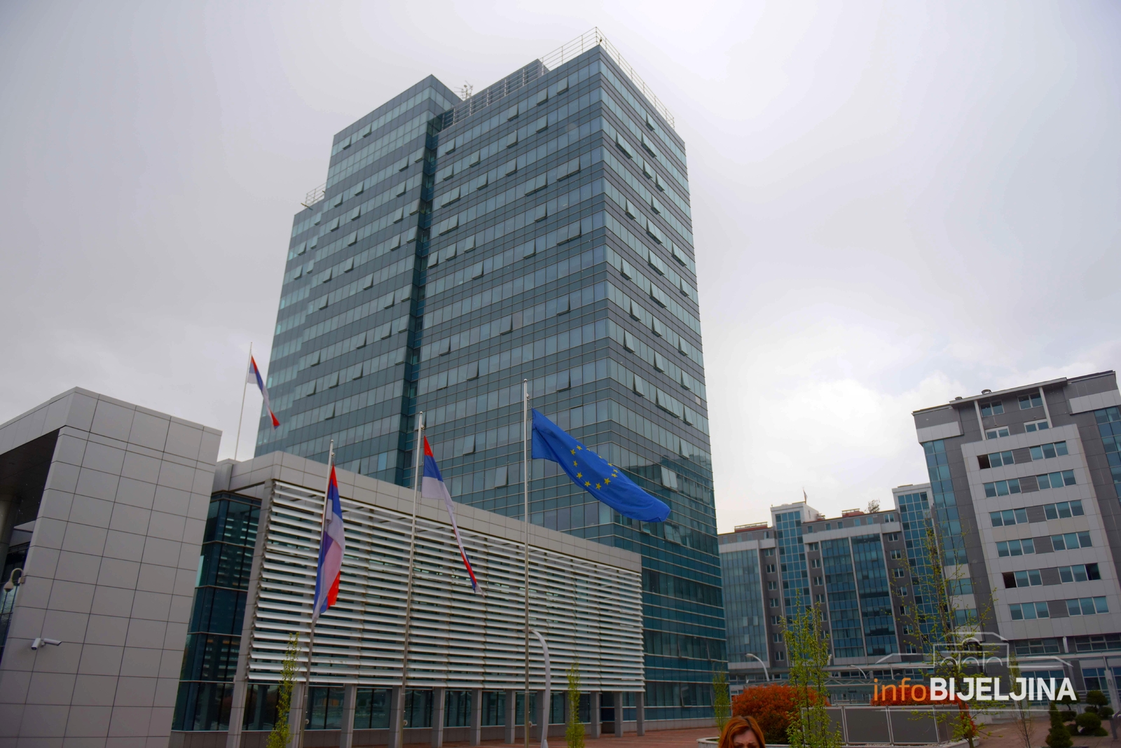 Srpska dobija novu vladu: Potraga za još dva imena