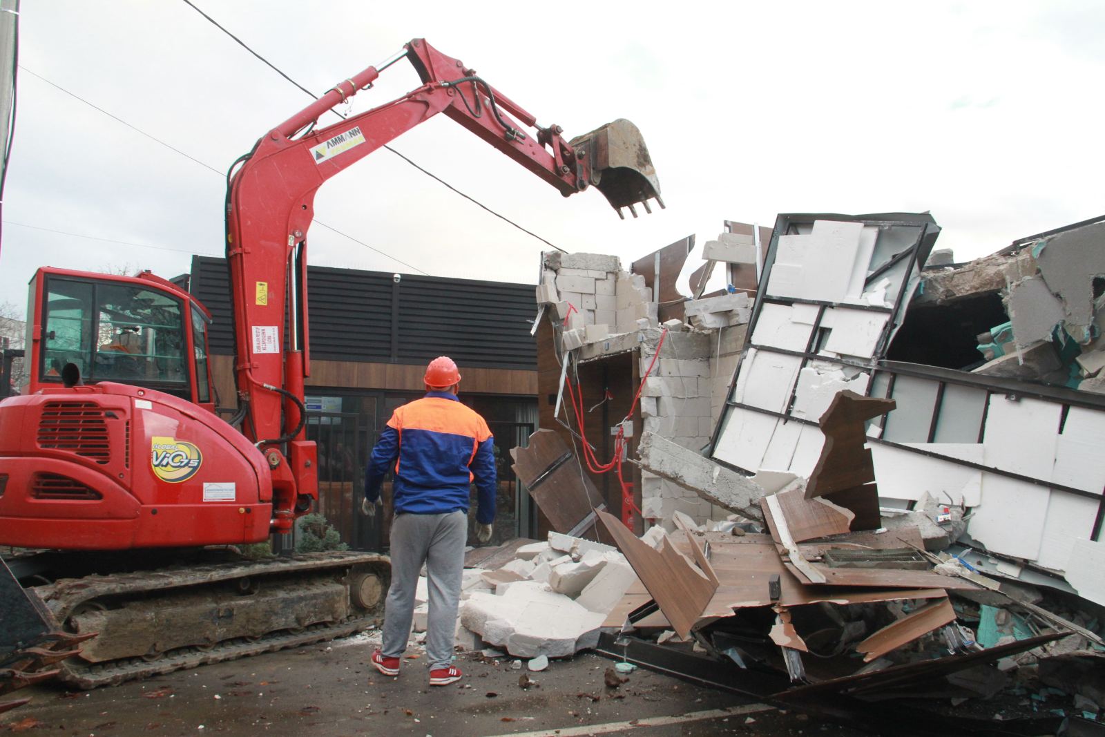 Stanivuković ispunio obećanje: Počelo RUŠENJE 