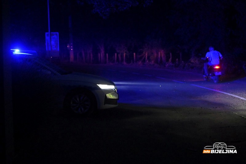 Policija i vatrogasci u Amajlijama: Blokiran put, kiša nije ugasila požar (FOTO)