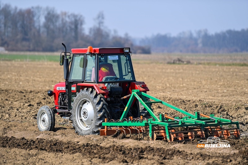 Poljoprivrednici zadovoljni agrarnim budžetom, traže samo redovnu isplatu