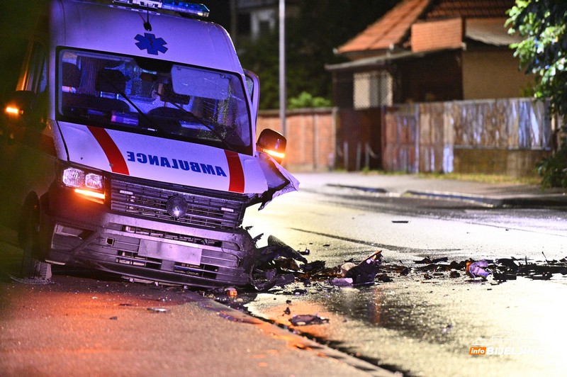 Još jedan težak sudar u Bijeljini, učestvovalo i vozilo Hitne pomoći (FOTO, VIDEO)