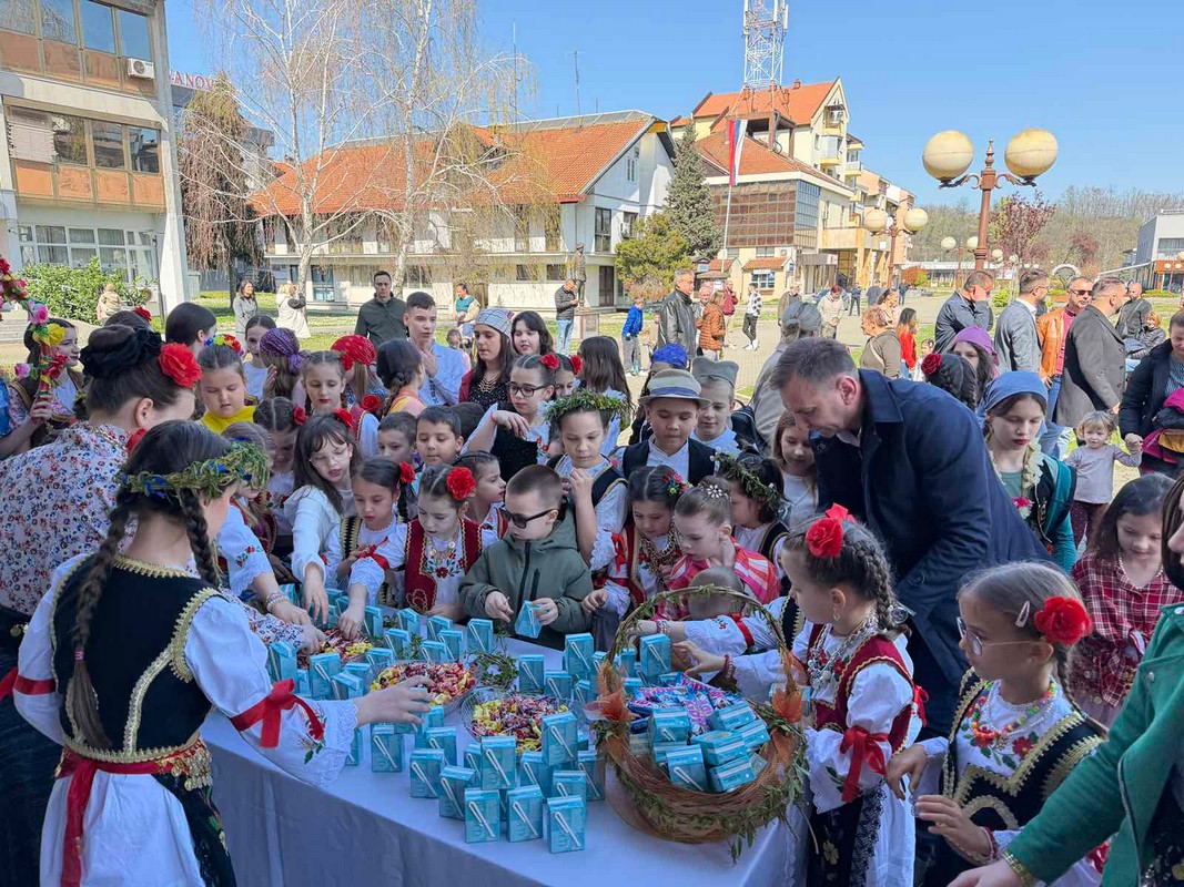 Vrbica u Ugljeviku: Lazarice prizvale proljeće