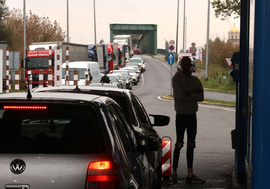 Pojačana frekvencija vozila na izlazu iz BiH