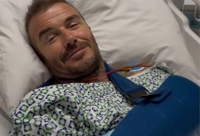 Dejvid Bekam u bolnici