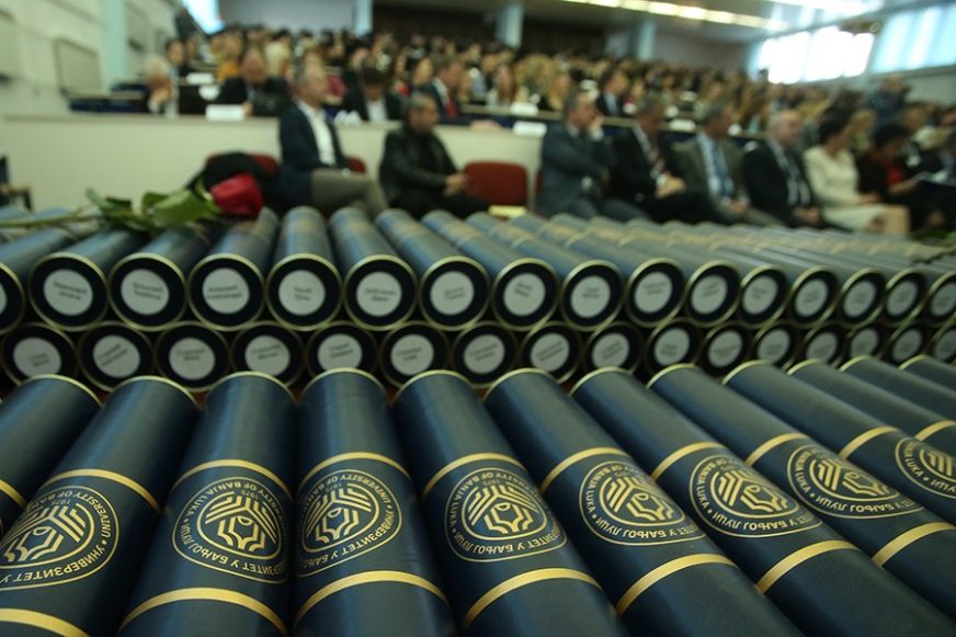 Istraga o prodaji diploma u BiH napreduje puževim korakom